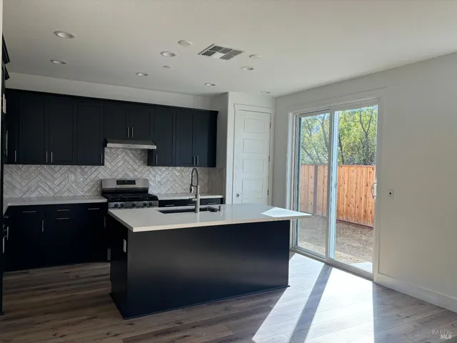 $1,031,900 | 246 Echols Drive, Martinez, CA 94553