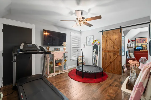 $325,000 | 249 Houston Street, Anderson, TX 77830