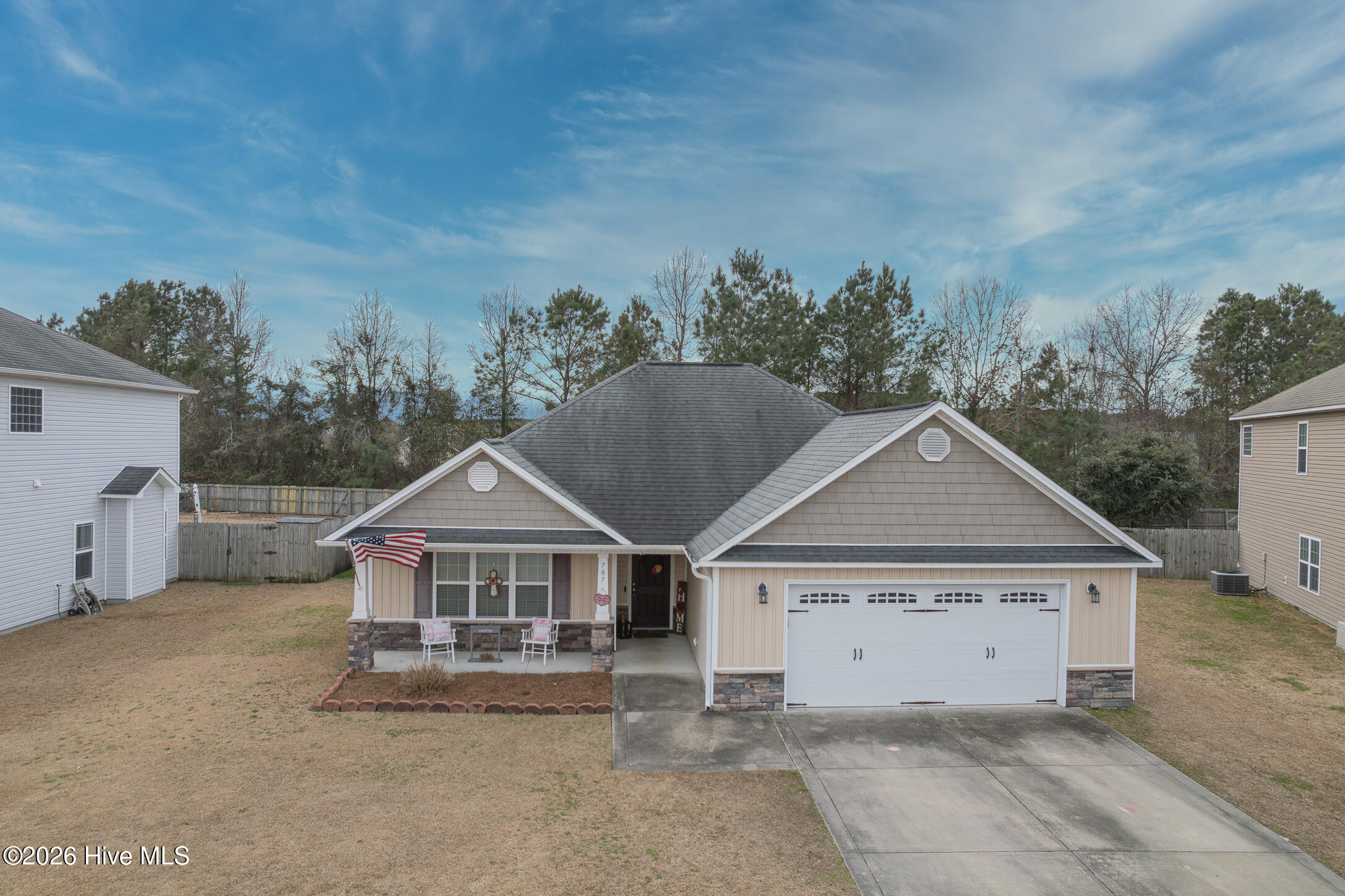 707 Appling Court Jacksonville, NC 28546 - Photo 4 of 57 4FRONT
