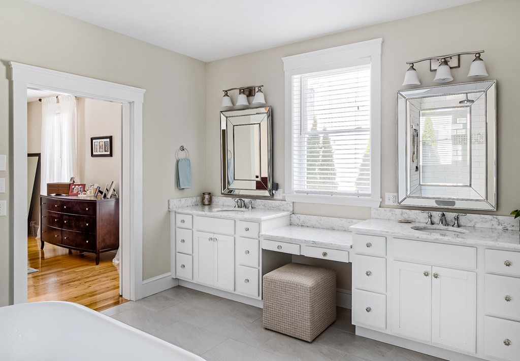 34 Winter Hill Road Holden, MA 01520 - Photo 20 of 42 Gallery Image 20