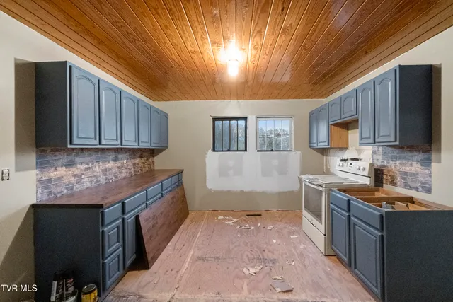 $165,000 | 840 Bright Hope Road, Greeneville, TN 37743