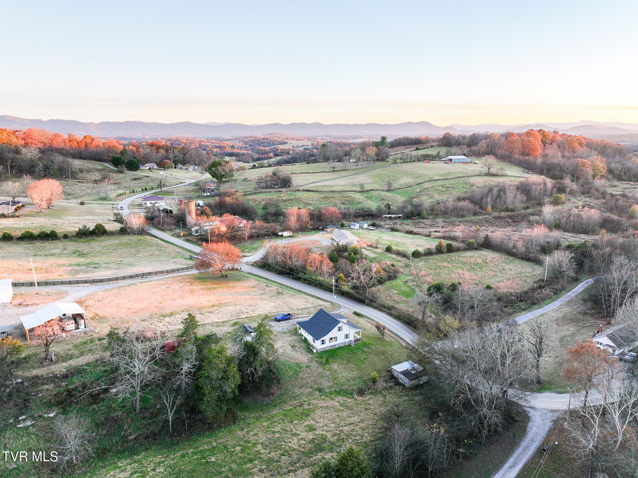 840 Bright Hope Road Greeneville, TN 37743 - Photo 2 of 48 DJI_20251109194203_0234_D