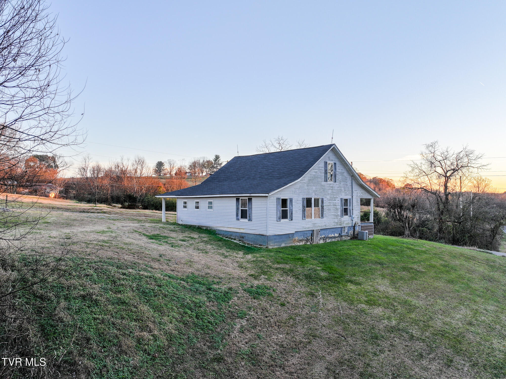 840 Bright Hope Road Greeneville, TN 37743 - Photo 36 of 48 DJI_20251109193842_0222_D-Edit