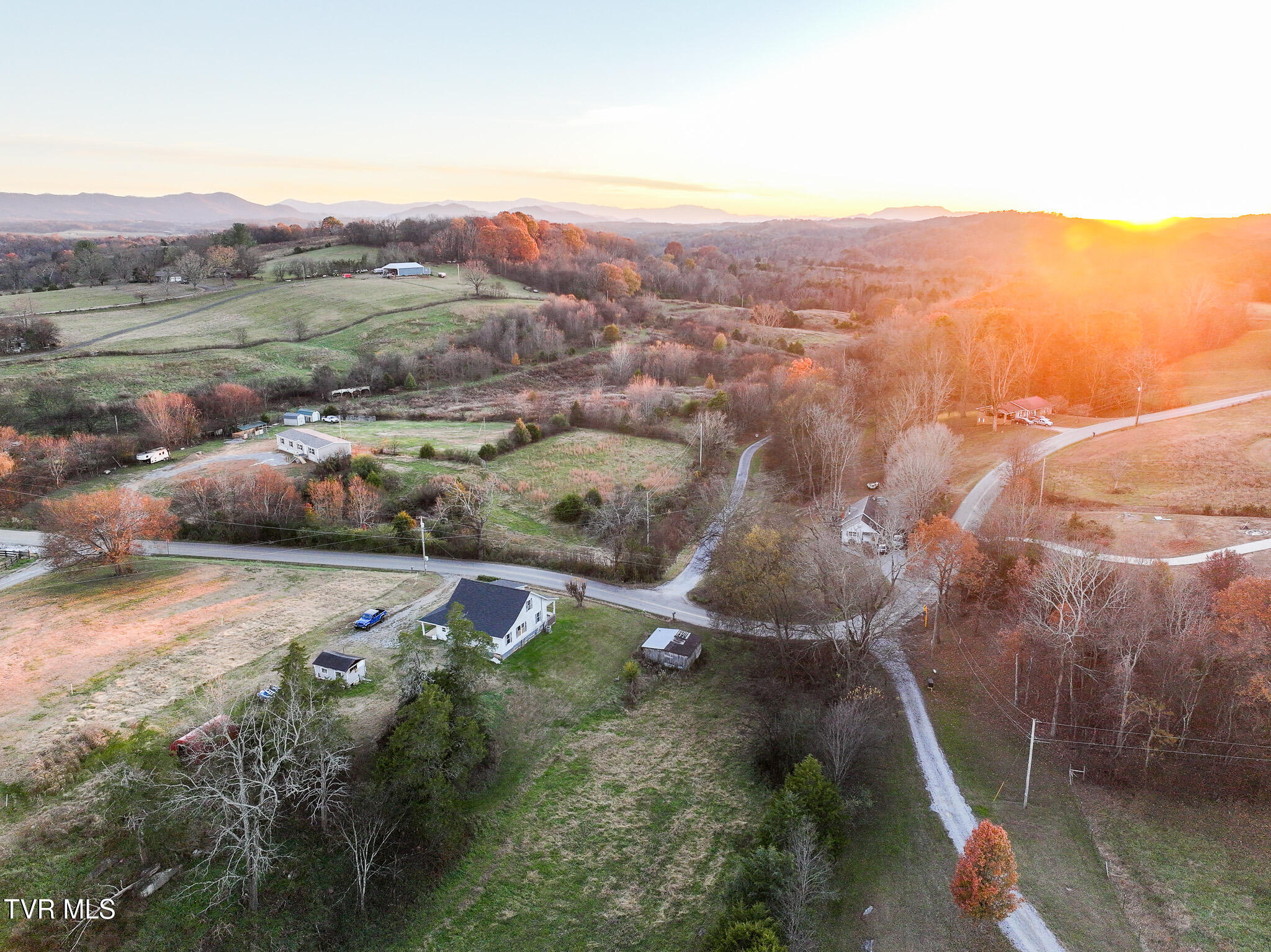840 Bright Hope Road Greeneville, TN 37743 - Photo 46 of 48 DJI_20251109194154_0233_D