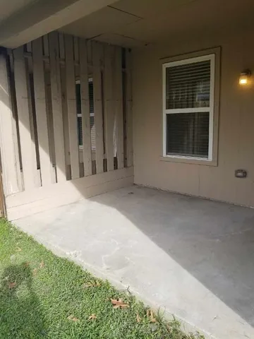 $1,550 | 7302 Northeast Loop 820, North Richland Hills, TX 76180