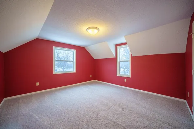 $299,900 | 23250 Northfield Boulevard, Hampton, MN 55031