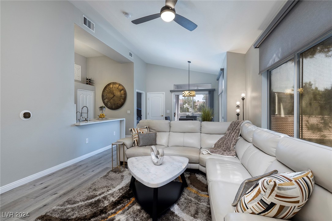 700 Carnegie Street, Unit 4424 Henderson, NV 89052 - Photo 3 of 28