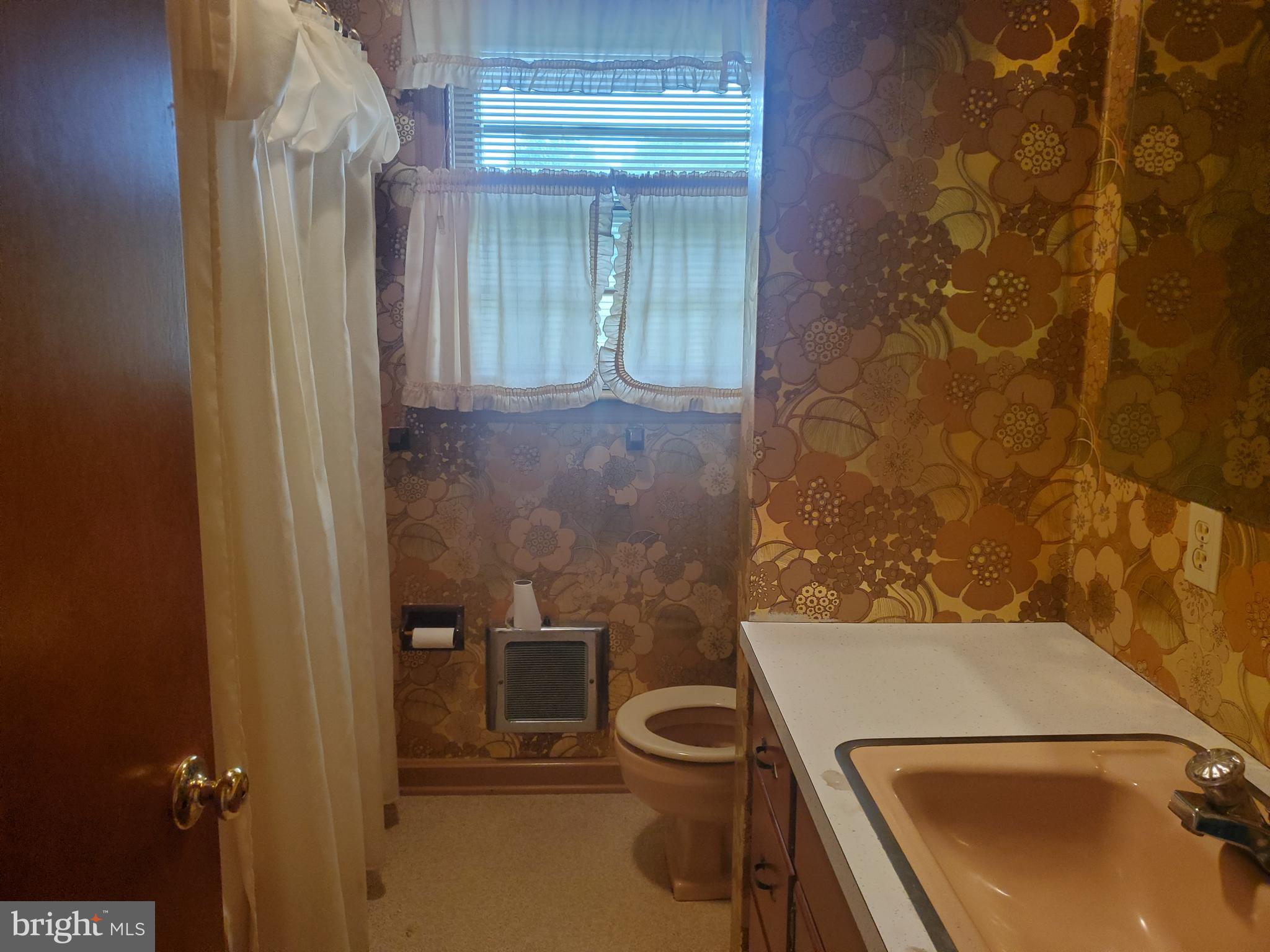 1980 Shookstown Road Frederick, MD 21702 - Photo 15 of 18 Full bath