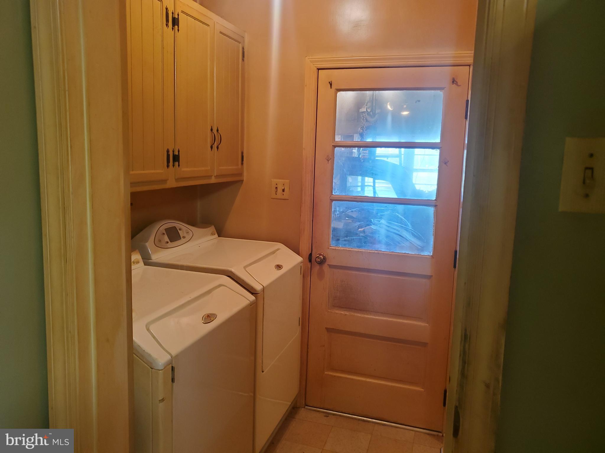 1980 Shookstown Road Frederick, MD 21702 - Photo 8 of 18 Laundry