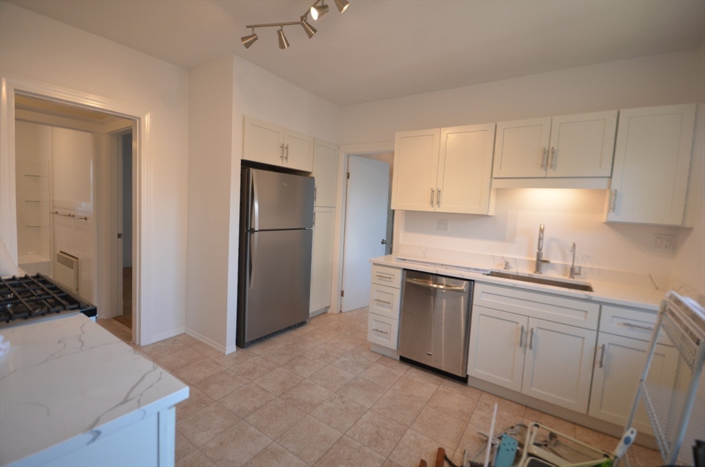 11 Hobson Street, Unit 2 Boston, MA 02135 - Photo 16 of 36