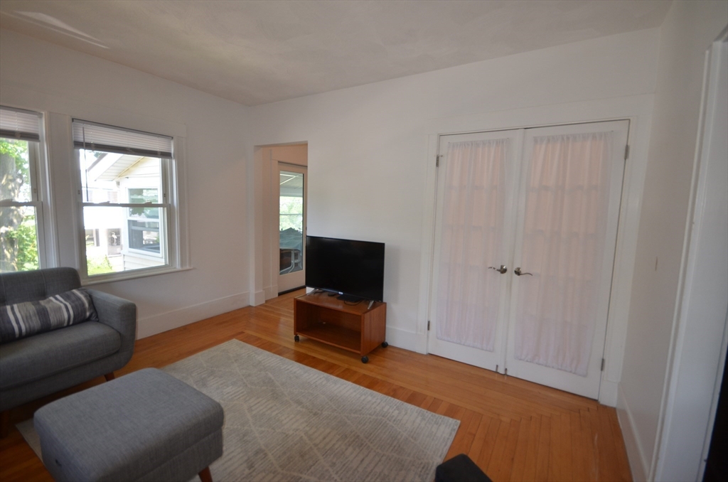 11 Hobson Street, Unit 2 Boston, MA 02135 - Photo 4 of 36