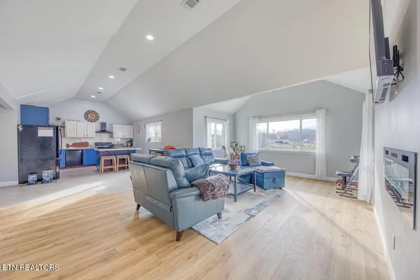 $464,900 | 2501 Stone Road, Blaine, TN 37709