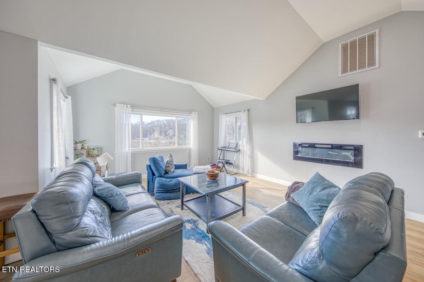 2501 Stone Road Blaine, TN 37709 - Photo 5 of 41 0H3A0419_14