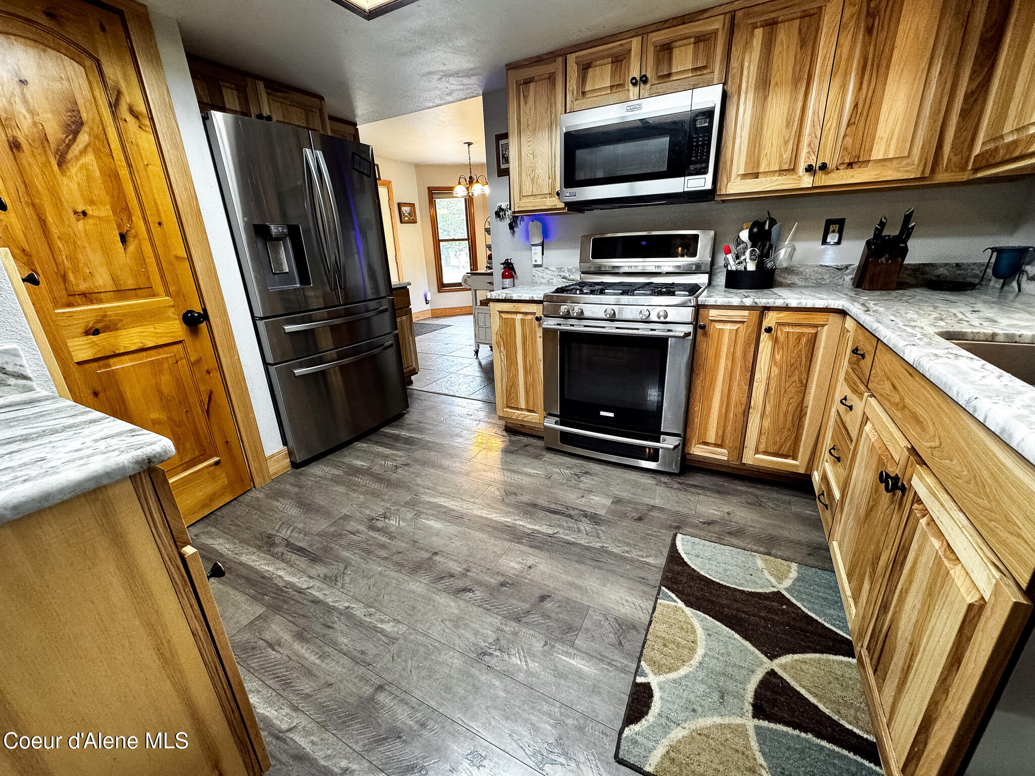 1264 West Garwood Road Rathdrum, ID 83858 - Photo 18 of 69 kitchen