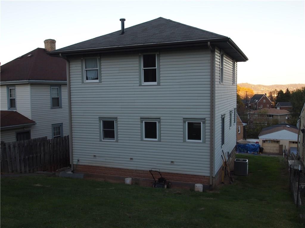 1838 Devonshire Road Coraopolis, PA 15108 - Photo 2 of 10 Gallery Image 2