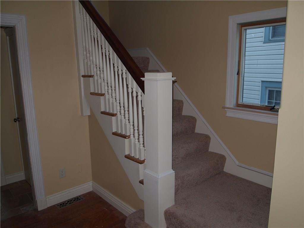 1838 Devonshire Road Coraopolis, PA 15108 - Photo 3 of 10 Gallery Image 3