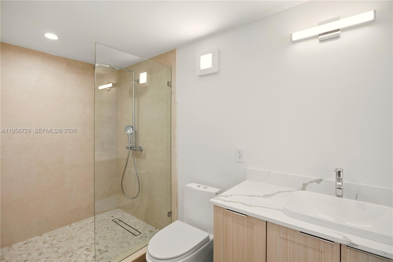 7238 Jacaranda Lane, Unit 7238 Miami Lakes, FL 33014 - Photo 27 of 30