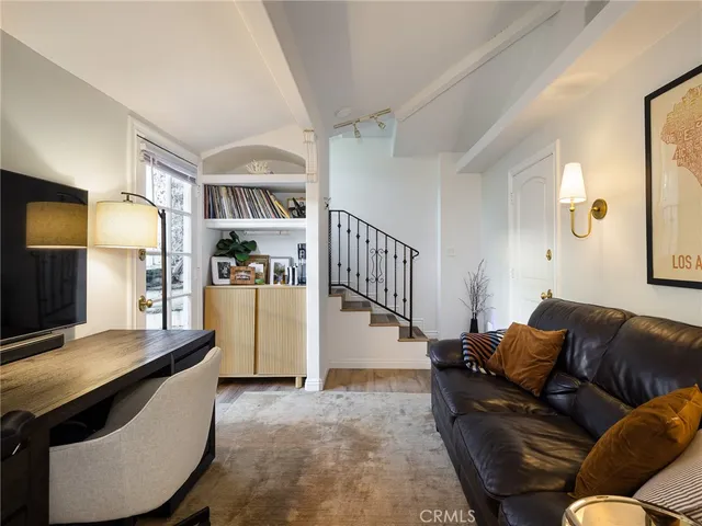 $1,399,000 | 1145 6th Street, Hermosa Beach, CA 90254