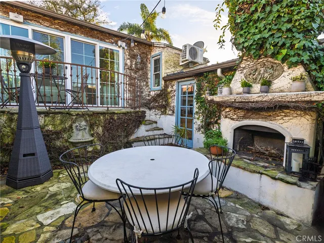 $1,399,000 | 1145 6th Street, Hermosa Beach, CA 90254