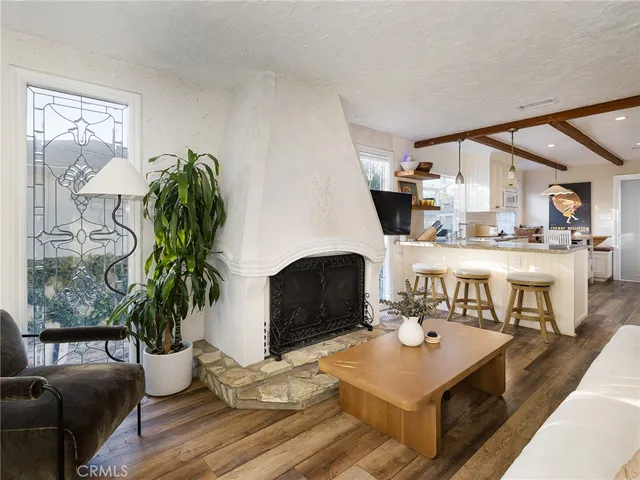 $1,399,000 | 1145 6th Street, Hermosa Beach, CA 90254