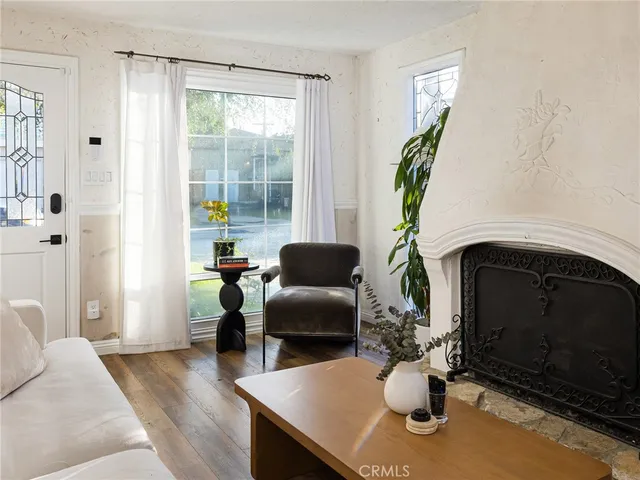 $1,399,000 | 1145 6th Street, Hermosa Beach, CA 90254