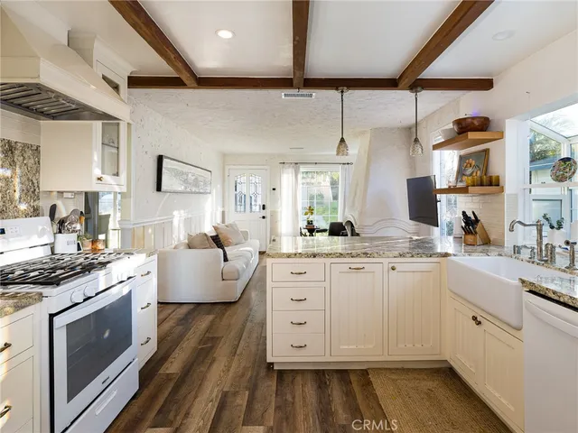 $1,399,000 | 1145 6th Street, Hermosa Beach, CA 90254