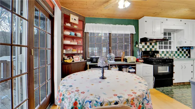 $224,900 | 11750 Lyon Road, Naples, NY 14512