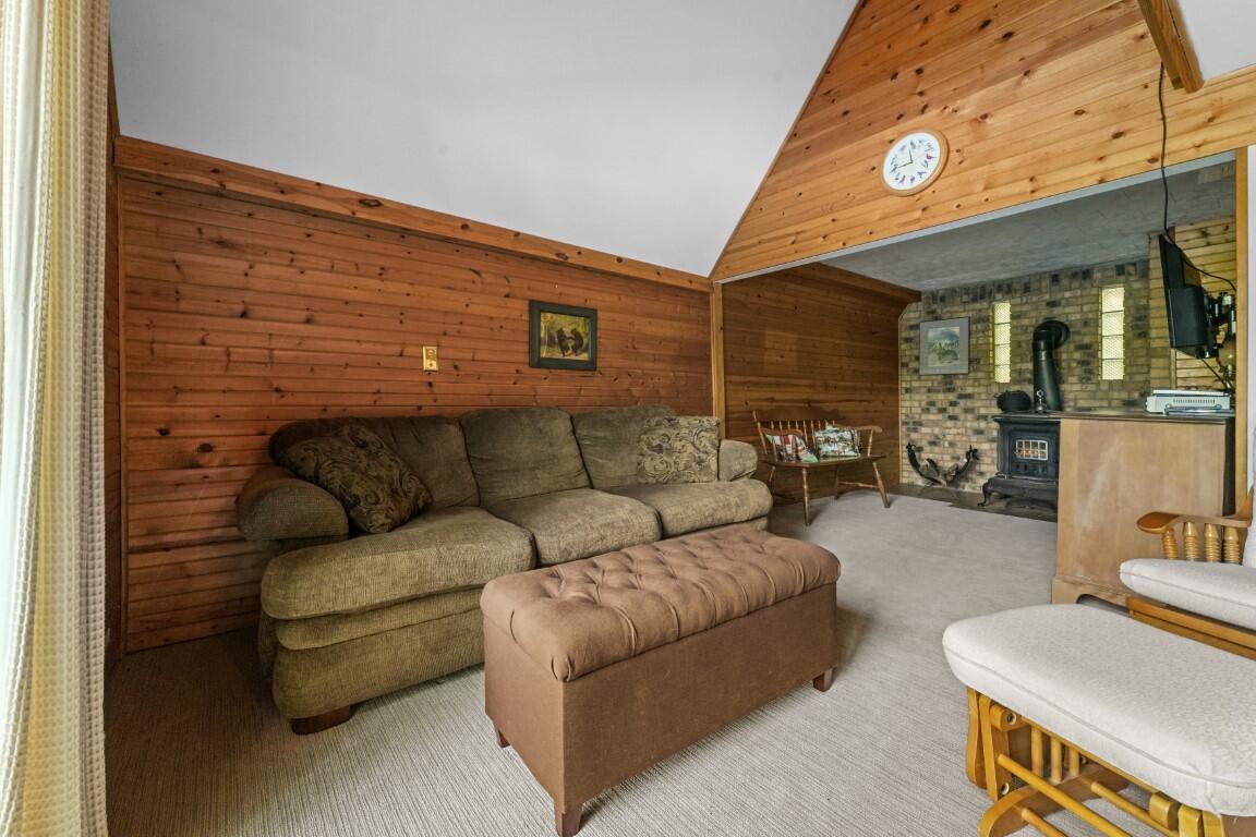 635 McLachlan Point Road Evart, MI 49631 - Photo 8 of 36 8
