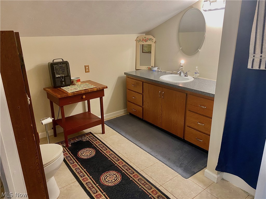 19082 Chamberlain Road Grafton, OH 44044 - Photo 27 of 35 Gallery Image 27