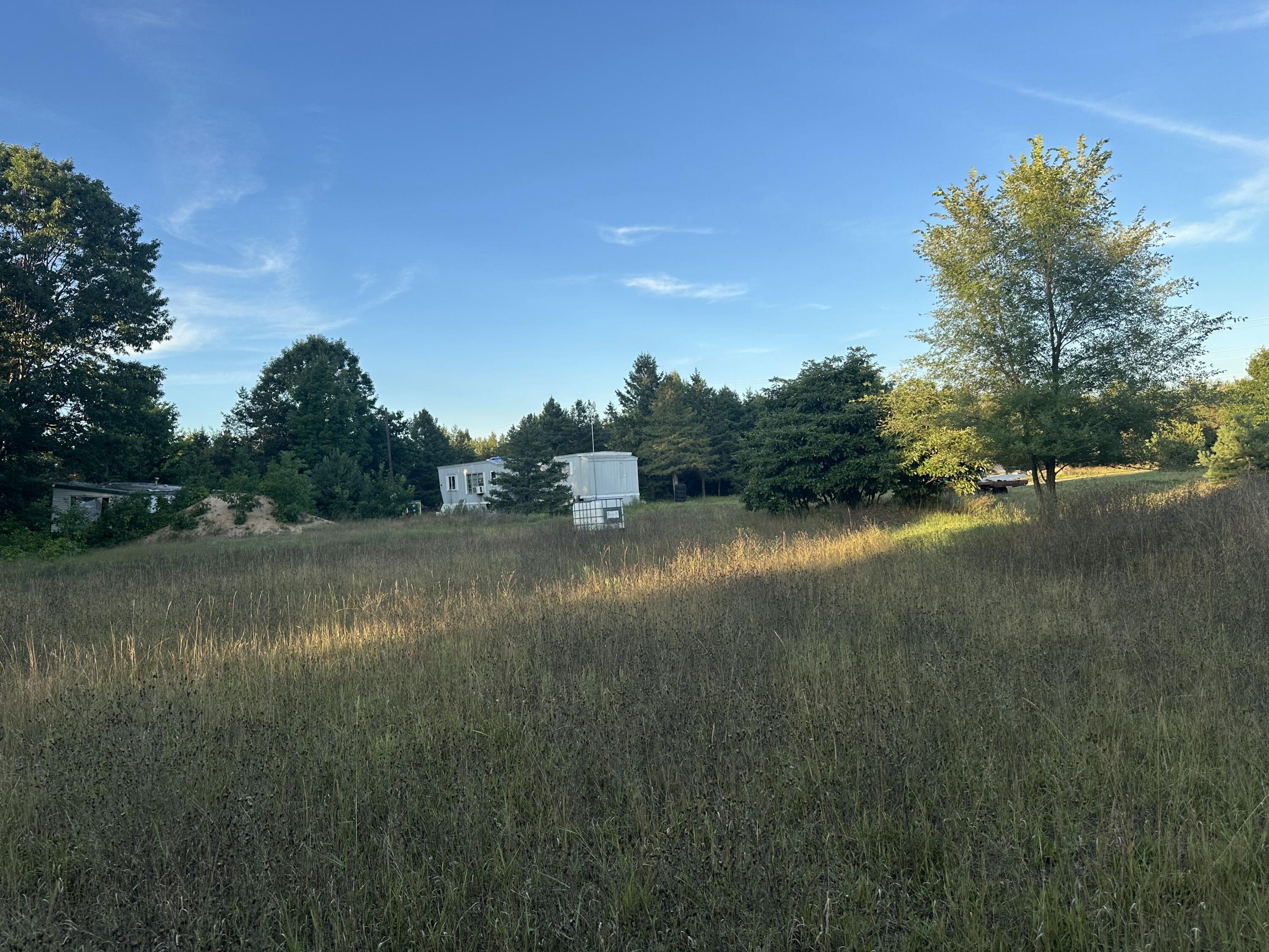 1075 East Madison Road Hart, MI 49420 - Photo 3 of 8 1000061634