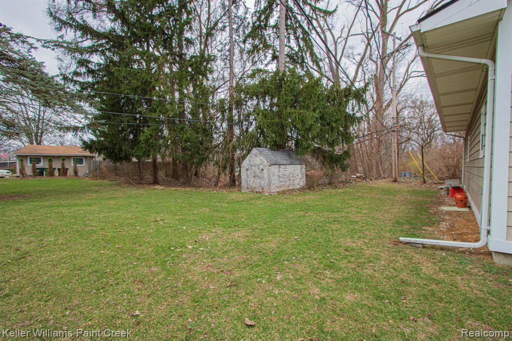 49525 Shelby Road Utica, MI 48317 - Photo 39 of 50 Gallery Image 39