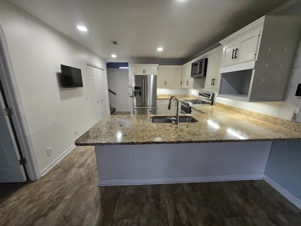 $2,750 | 4628 Sunny Lane, North Charleston, SC 29405