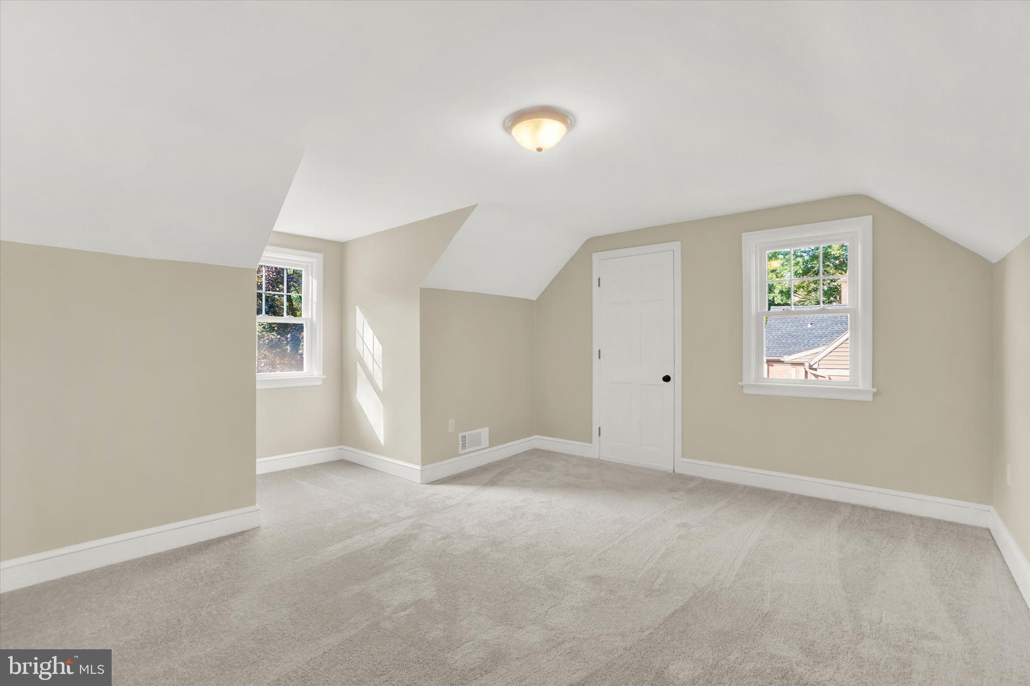 127 Irving Road York, PA 17403 - Photo 24 of 28 Gallery Image 24