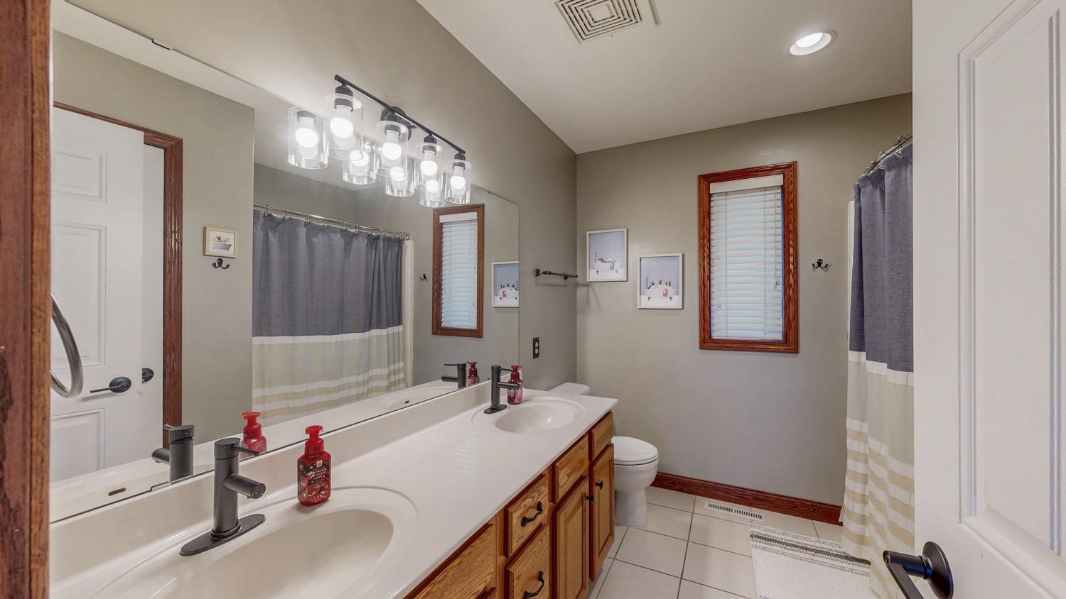 2320 Crimson Ridge Circle Northwest Rochester, MN 55901 - Photo 28 of 55 Gallery Image 28