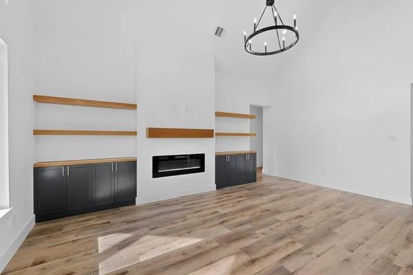 $550,000 | 1501 Rider, Azle, TX 76020