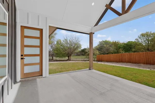 $550,000 | 1501 Rider, Azle, TX 76020