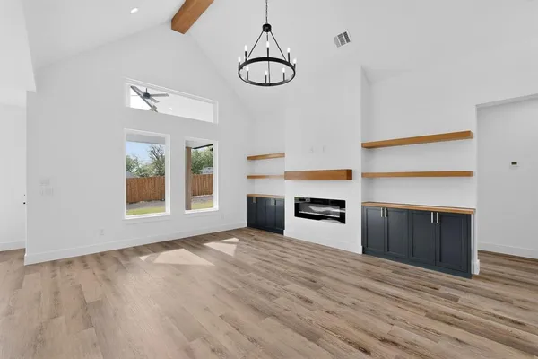 $550,000 | 1501 Rider, Azle, TX 76020