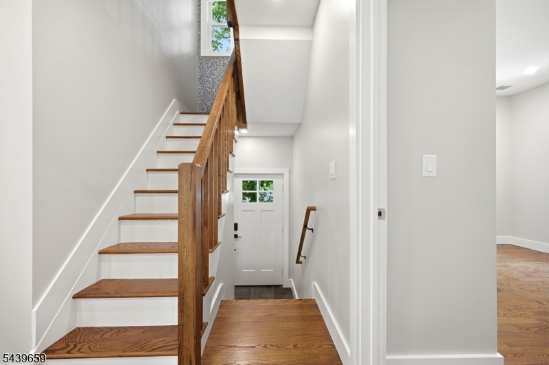 40 Jardine Road, Unit 2 Morristown, NJ 07960 - Photo 5 of 48