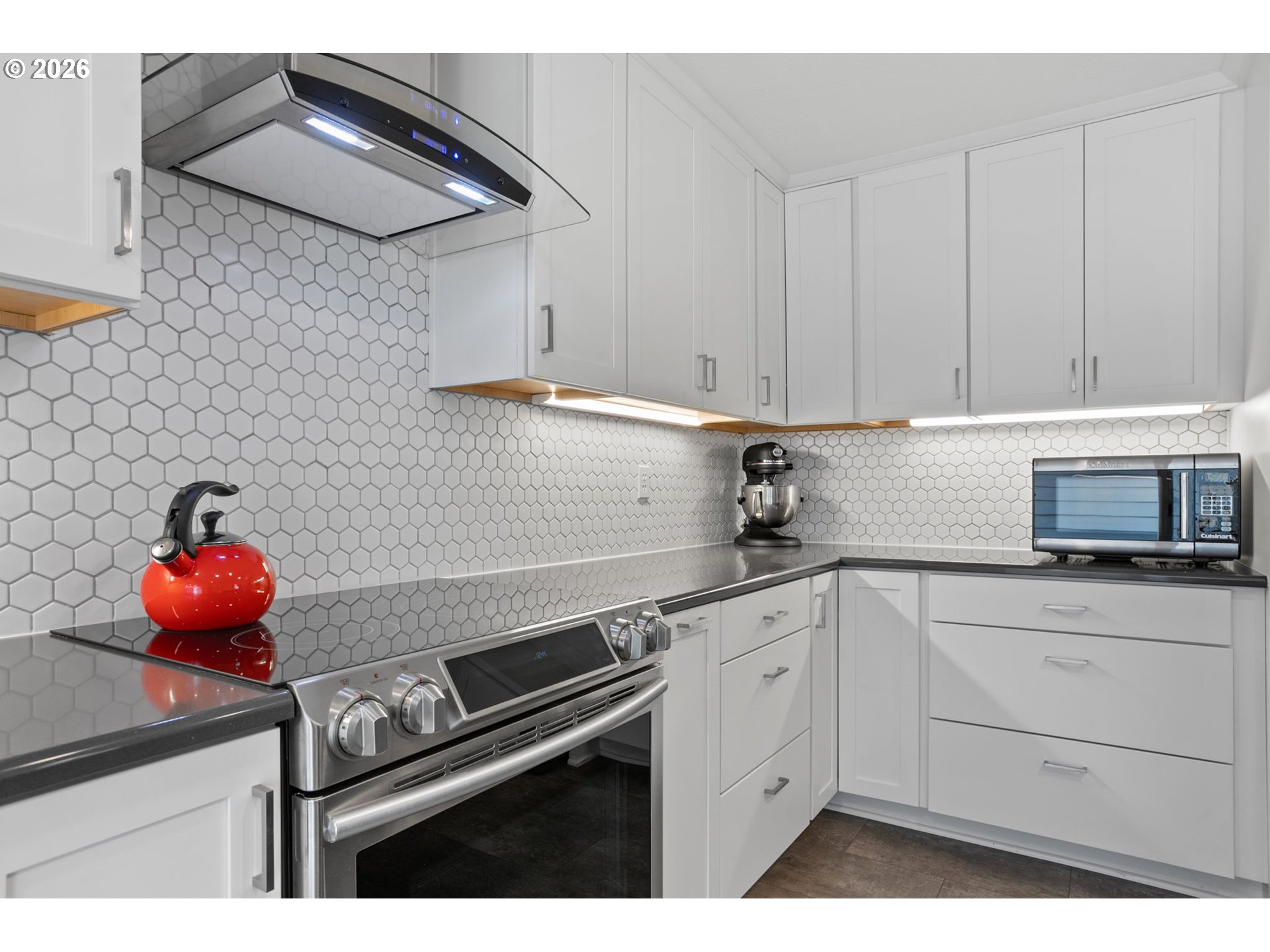13180 Southwest Tapadera Street Beaverton, OR 97008 - Photo 17 of 46
