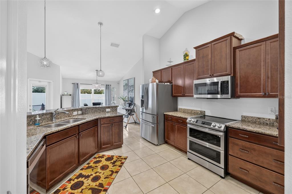 5294 Southwest 97th Ln Road Ocala, FL 34476 - Photo 11 of 53