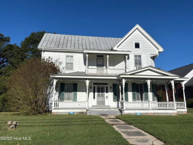 $185,000 | 201 North Main Street, Winton, NC 27986