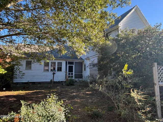 $185,000 | 201 North Main Street, Winton, NC 27986