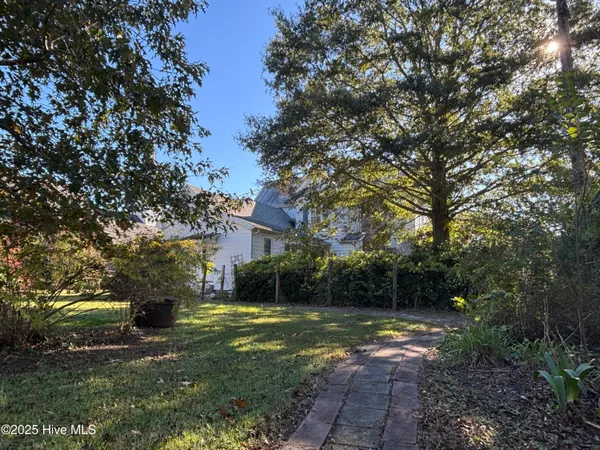 $175,000 | 201 North Main Street, Winton, NC 27986