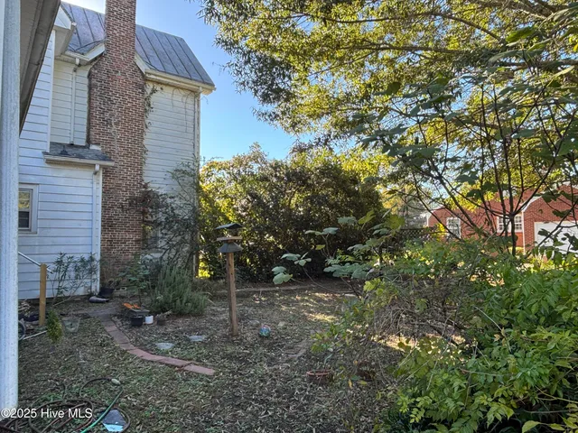 $185,000 | 201 North Main Street, Winton, NC 27986