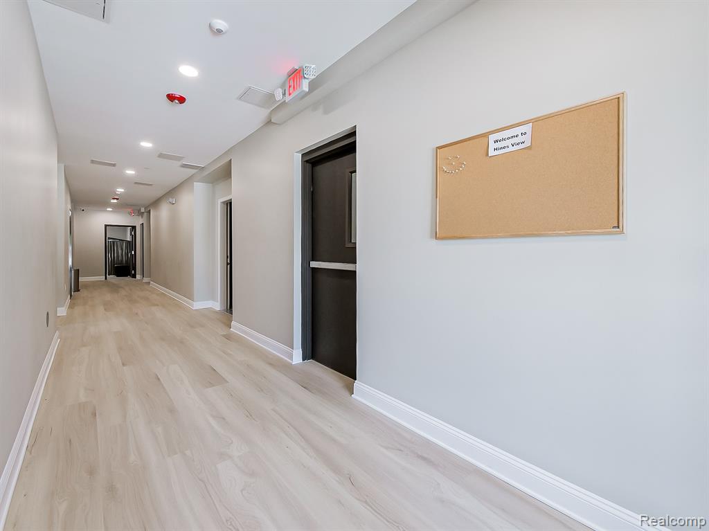 31480 Warren Road, Unit 302 Westland, MI 48185 - Photo 27 of 33