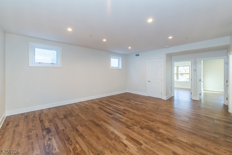 16 Waverly Place, Unit B Madison, NJ 07940 - Photo 3 of 13