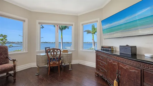 $4,500,000 | 7342 Captain Kidd Avenue, Sarasota, FL 34231