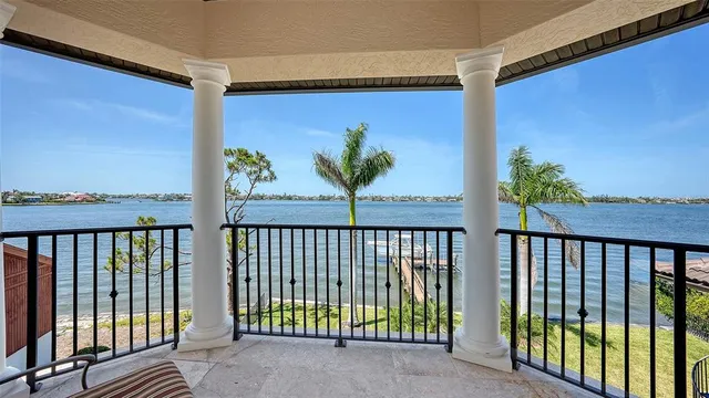 $4,500,000 | 7342 Captain Kidd Avenue, Sarasota, FL 34231