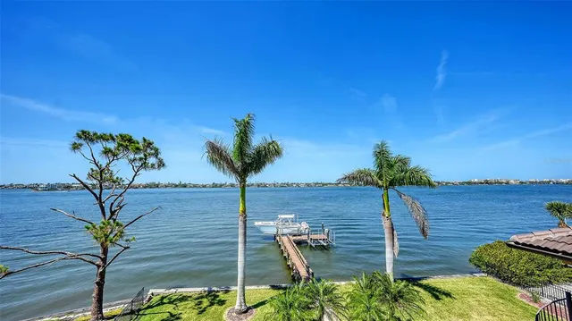 $4,500,000 | 7342 Captain Kidd Avenue, Sarasota, FL 34231
