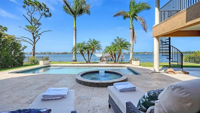 $4,500,000 | 7342 Captain Kidd Avenue, Sarasota, FL 34231